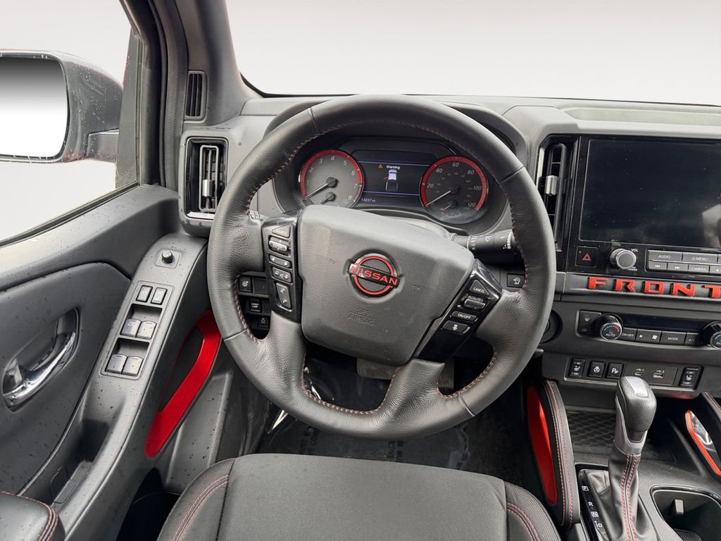Used 2025 Nissan Frontier Pro-X w/ Pro Convenience Package image 18
