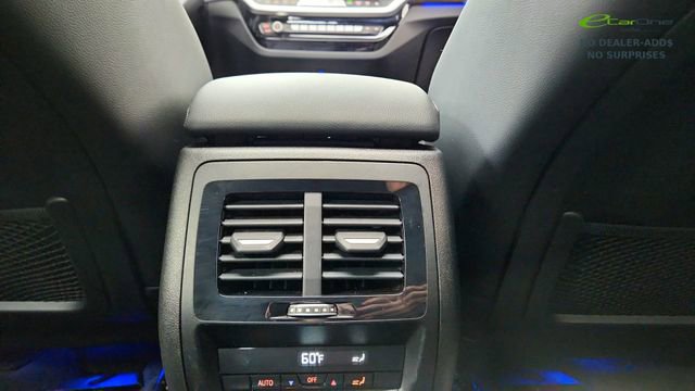 Used 2025 BMW X4 xDrive30i AWD/4WD image 55
