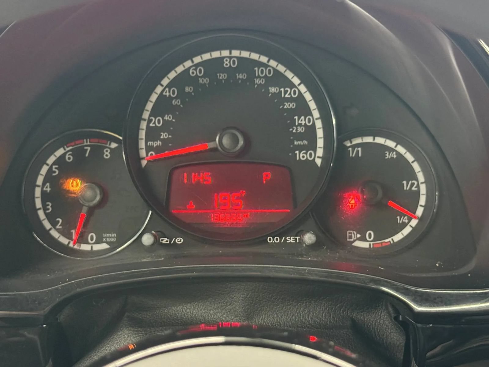 Used 2014 Volkswagen Beetle 1.8T FWD image 27