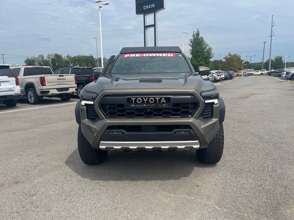 Used 2024 Toyota Tacoma 4x4 Double Cab Hybrid image 2