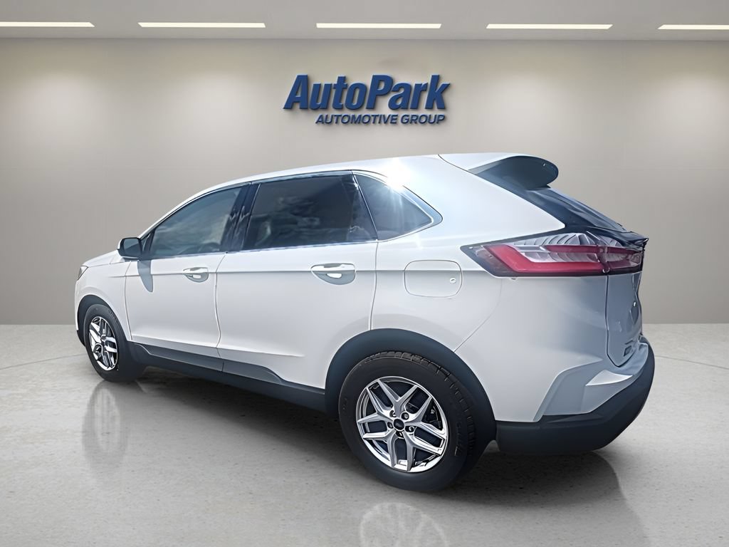 Used 2024 Ford Edge SEL w/ Convenience Package AWD/4WD image 5