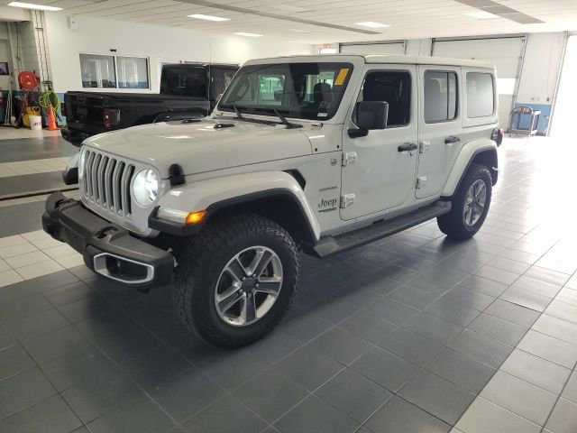 Used 2020 Jeep Wrangler Unlimited Sahara image 3