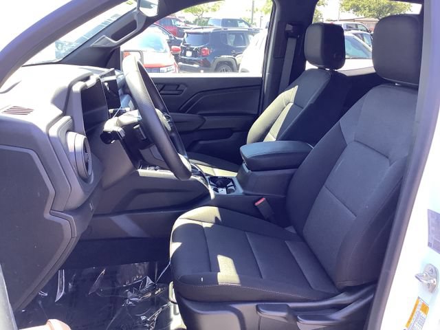 Used 2026 Chevrolet Colorado W/T w/ Advanced Trailering Package RWD image 8