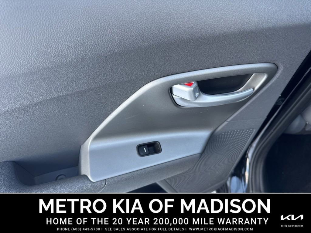 Used 2019 Kia Niro LX image 24
