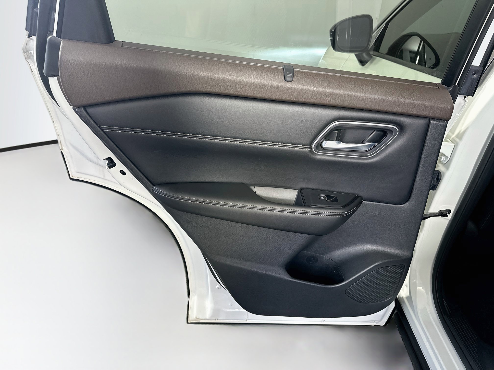 Used 2021 Nissan Rogue SL FWD image 26