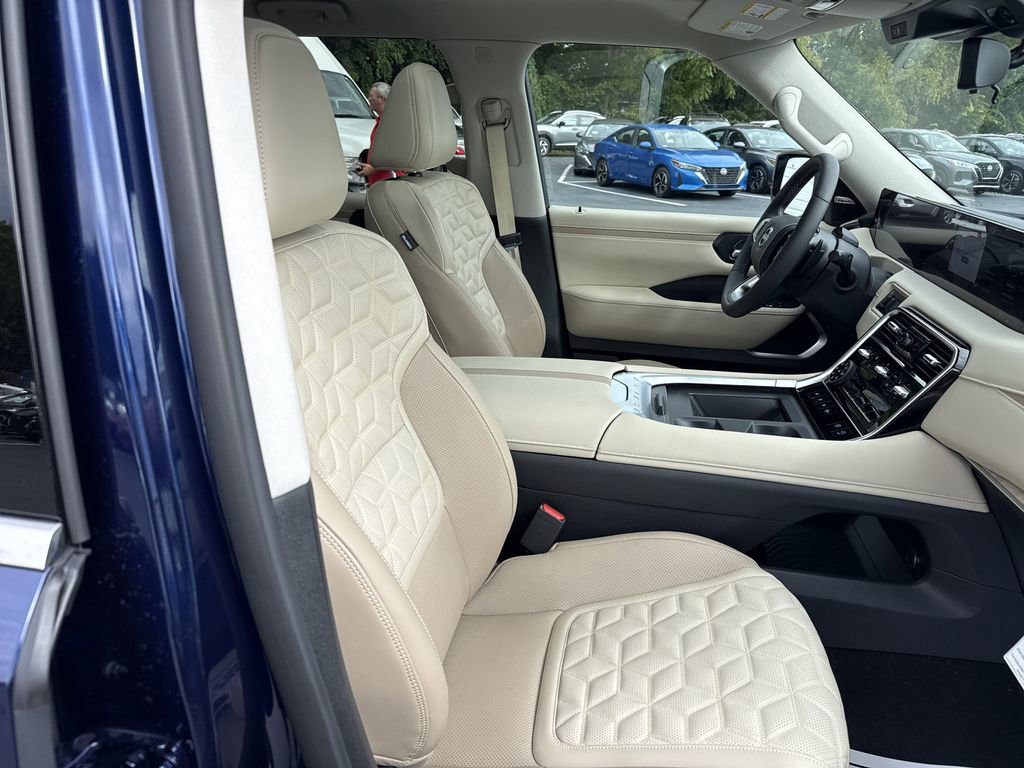New 2026 Nissan Armada Platinum Reserve image 17