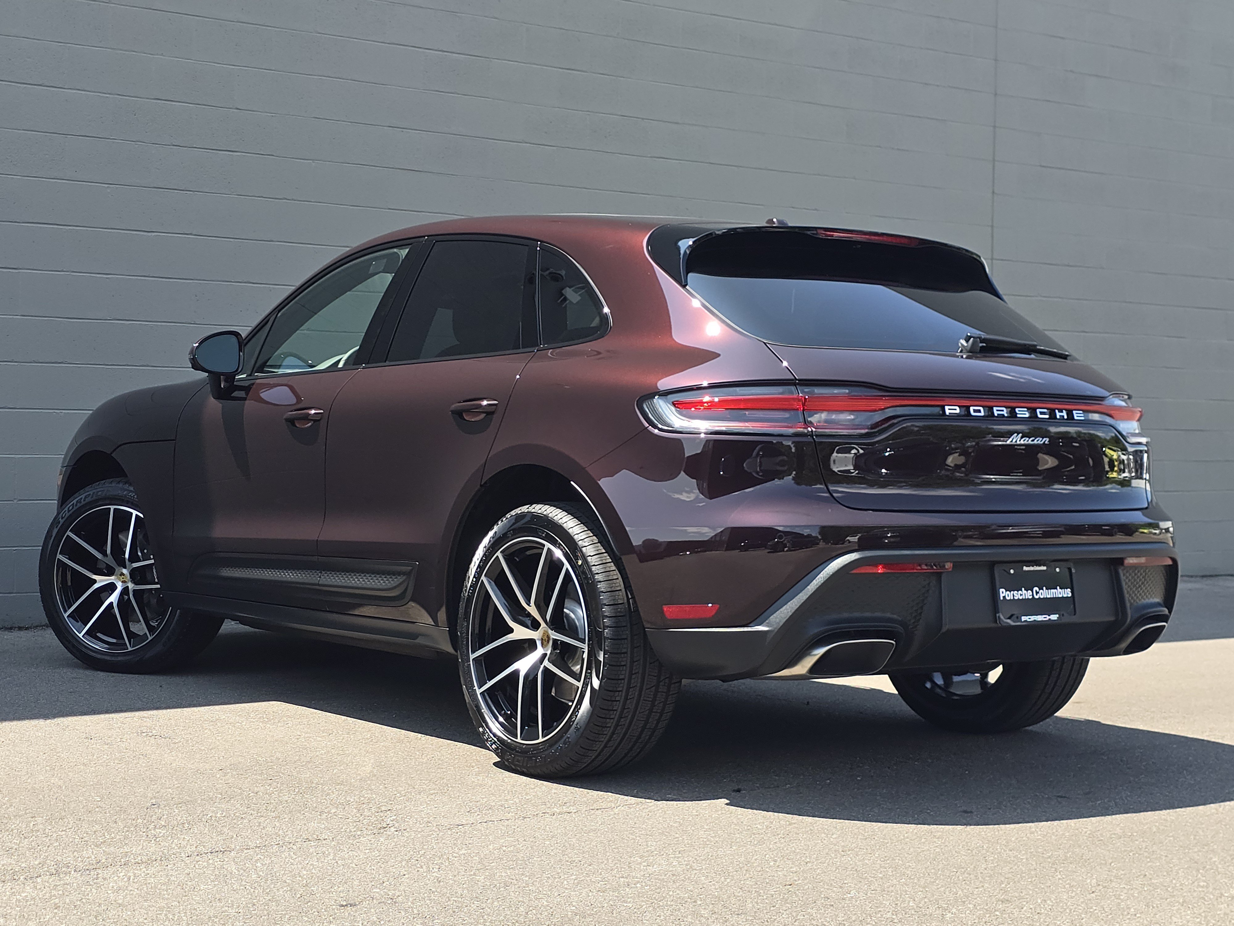 New 2026 Porsche Macan AWD/4WD image 3