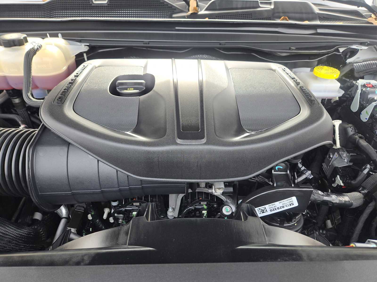 Used 2025 RAM 1500 Laramie w/ Laramie Southwest Edition image 30