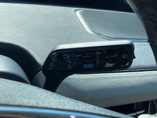 New 2026 Lincoln Navigator Reserve AWD/4WD image 19