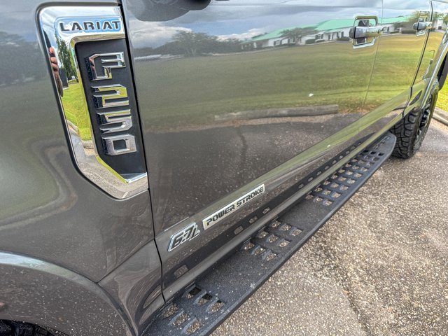 Used 2022 Ford F250 Lariat w/ Tremor Off-Road Package image 9