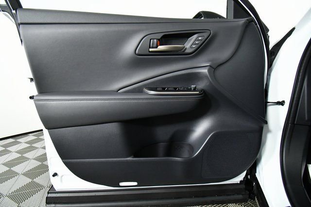 New 2025 Toyota Crown Signia Limited AWD/4WD image 21