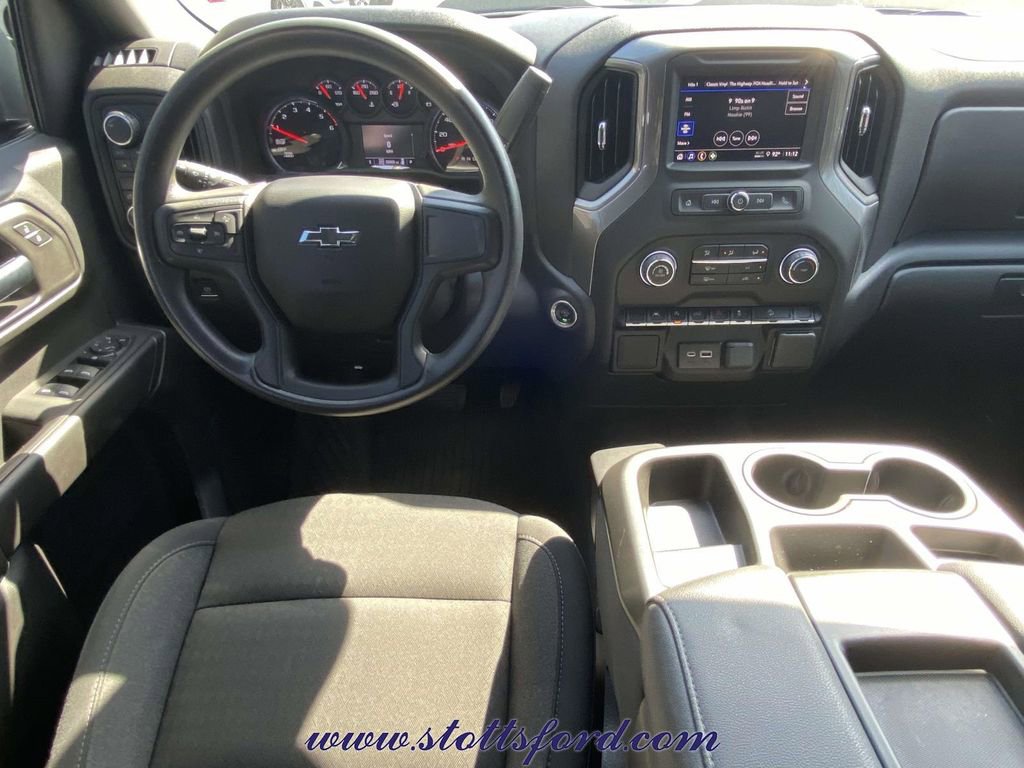 Used 2025 Chevrolet Silverado 1500 Custom Trail Boss w/ Dark Appearance Package image 10