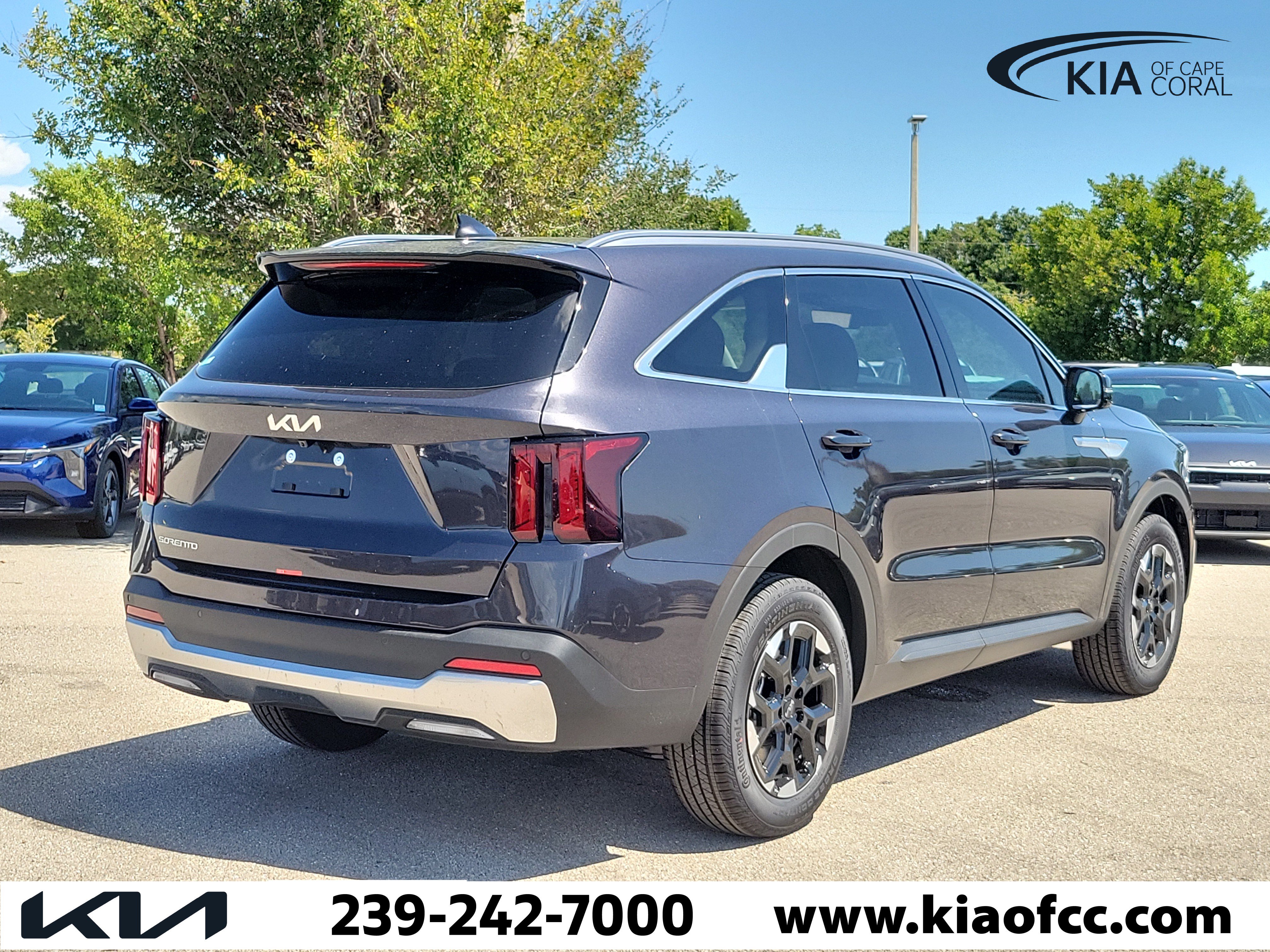 New 2026 Kia Sorento S w/ S Panoramic Sunroof Package FWD image 6