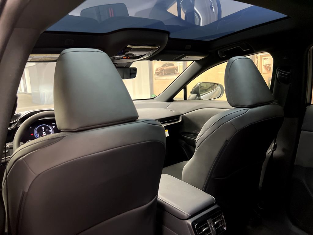 New 2026 Lexus RZ 450e AWD image 19