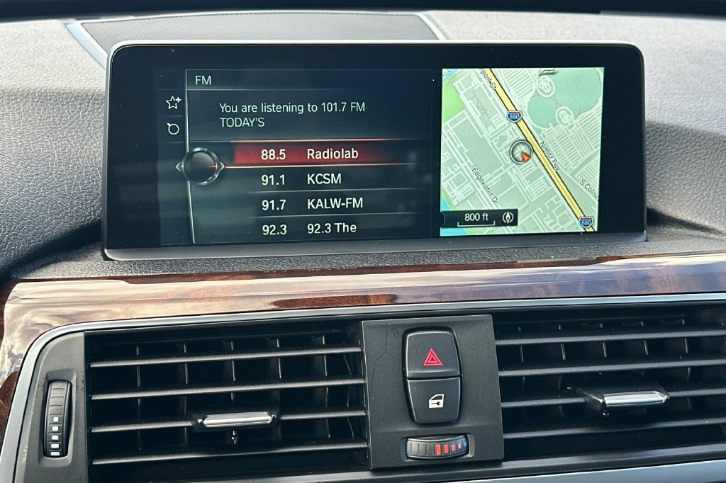 Used 2017 BMW 330e RWD image 20
