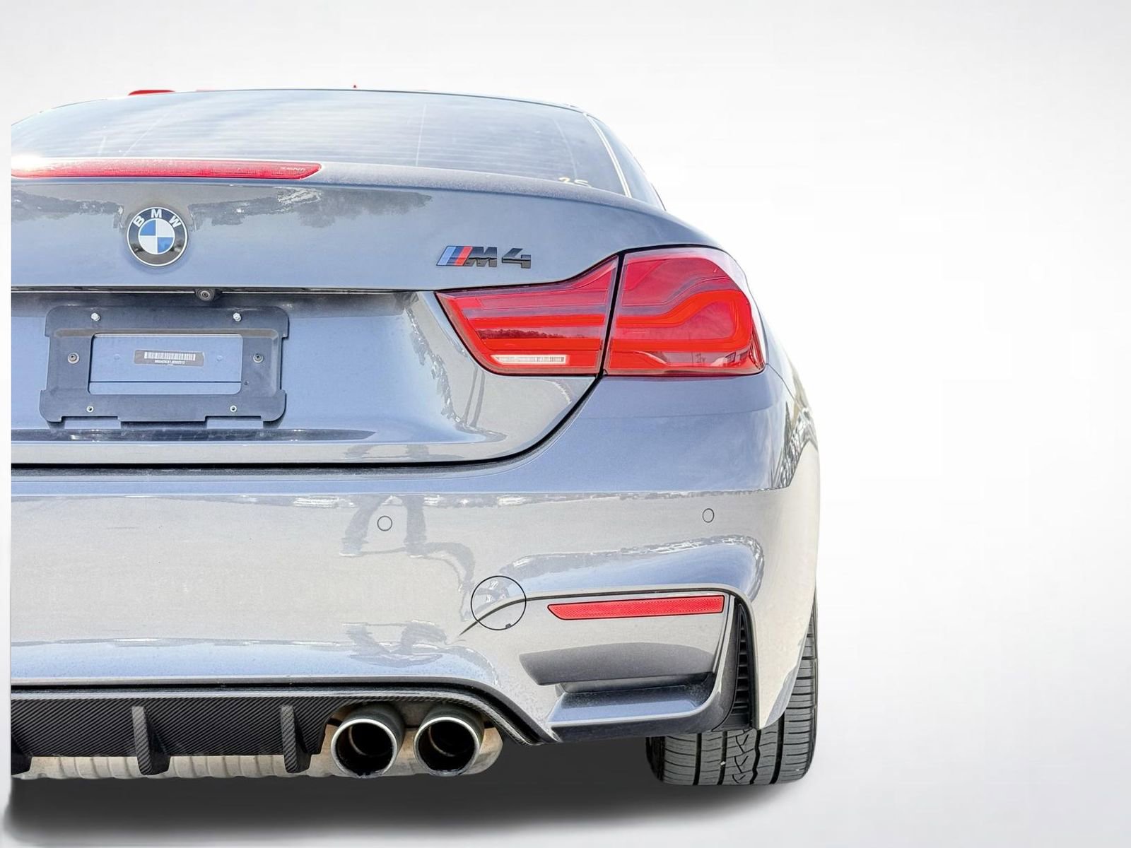 Used 2018 BMW M4 Convertible image 45