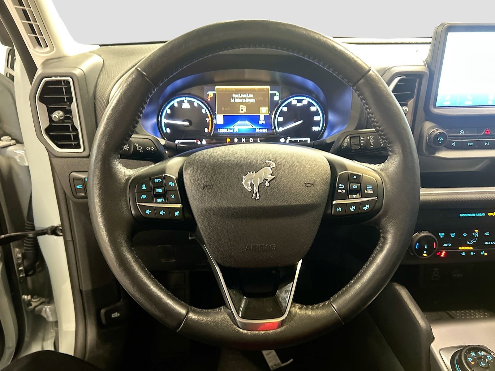 Used 2023 Ford Bronco Sport Outer Banks w/ Tech Package image 11