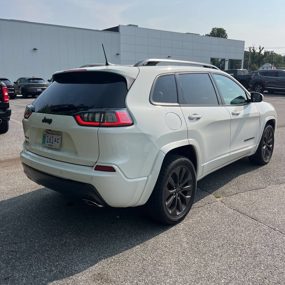 Used 2019 Jeep Cherokee High Altitude AWD/4WD image 3