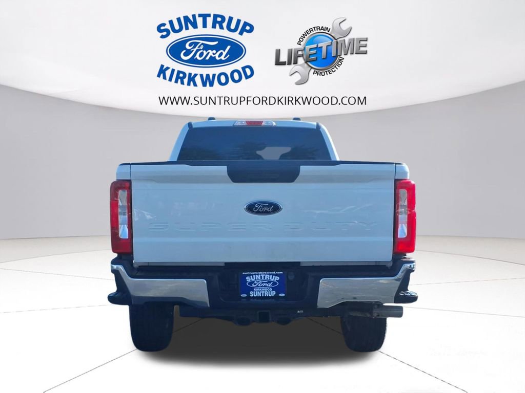 Used 2024 Ford F250 XLT AWD/4WD image 29