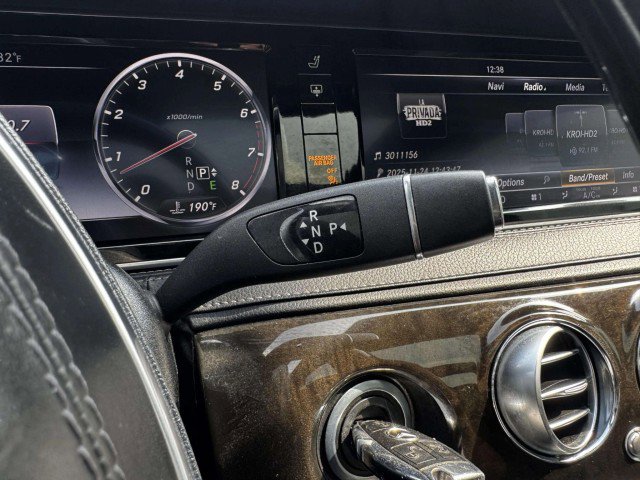 Used 2015 Mercedes-Benz S 550 4MATIC Sedan image 23
