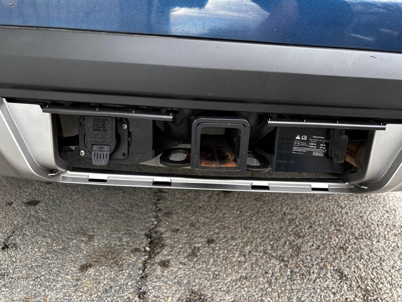 Used 2016 Ford Explorer XLT image 43