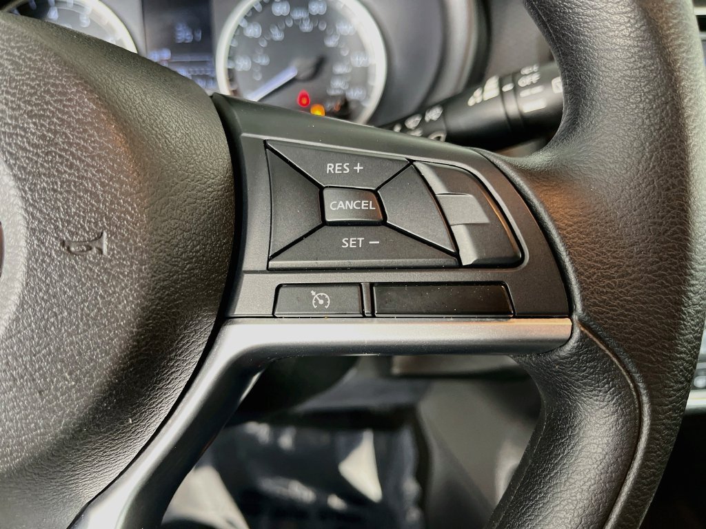 Used 2022 Nissan Kicks S FWD image 15
