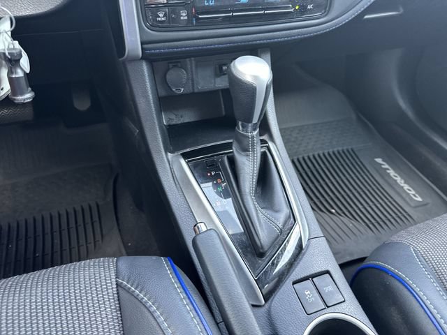 Used 2017 Toyota Corolla SE FWD image 20