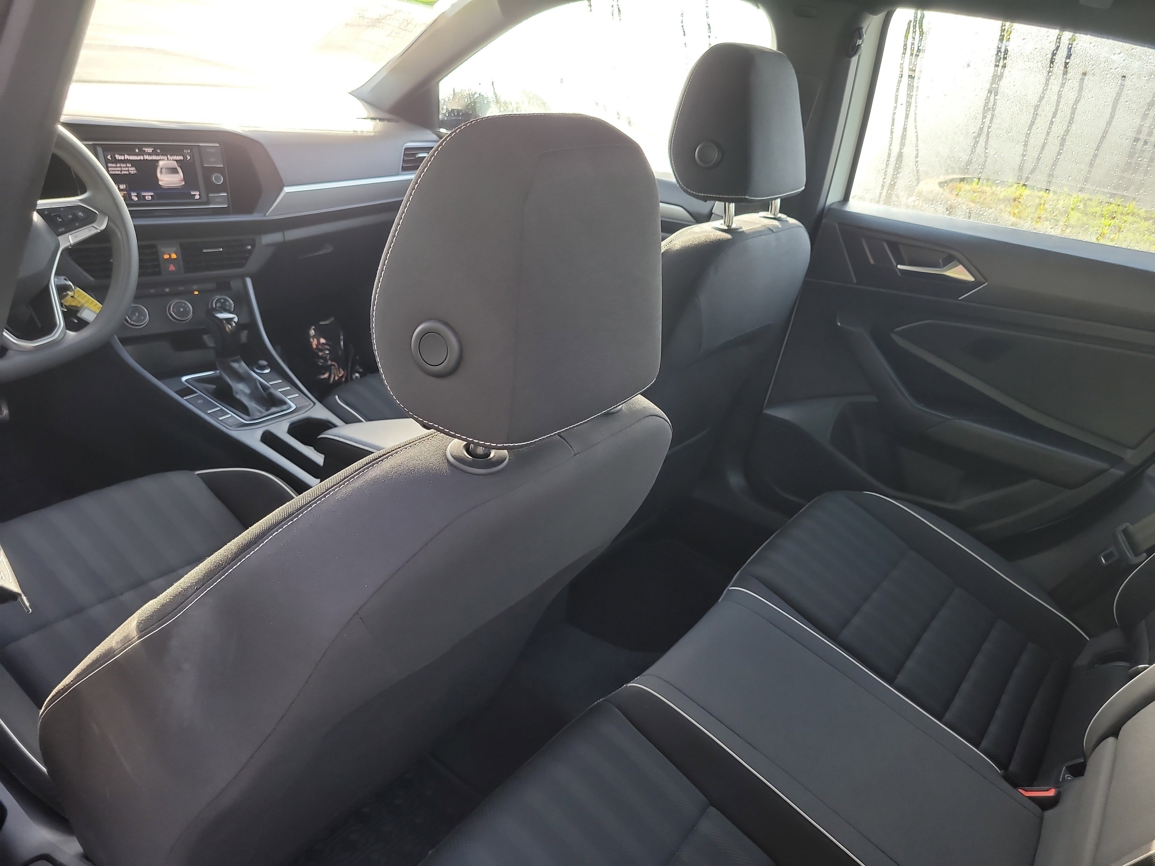 Used 2023 Volkswagen Jetta Sport image 12