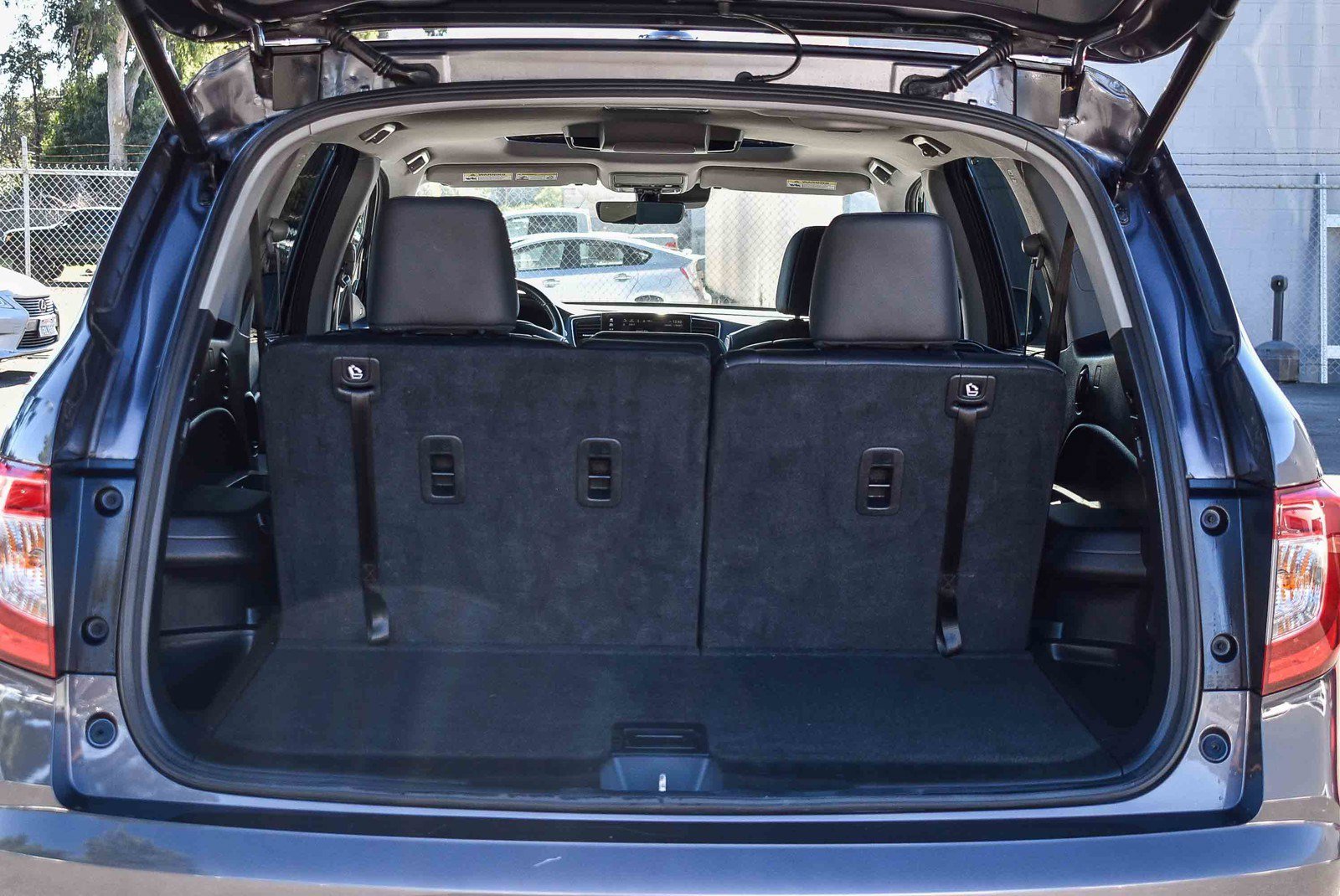 Used 2019 Honda Pilot Touring image 25