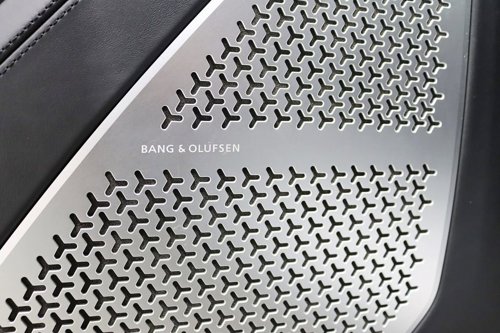 Used 2021 Lamborghini Urus image 38