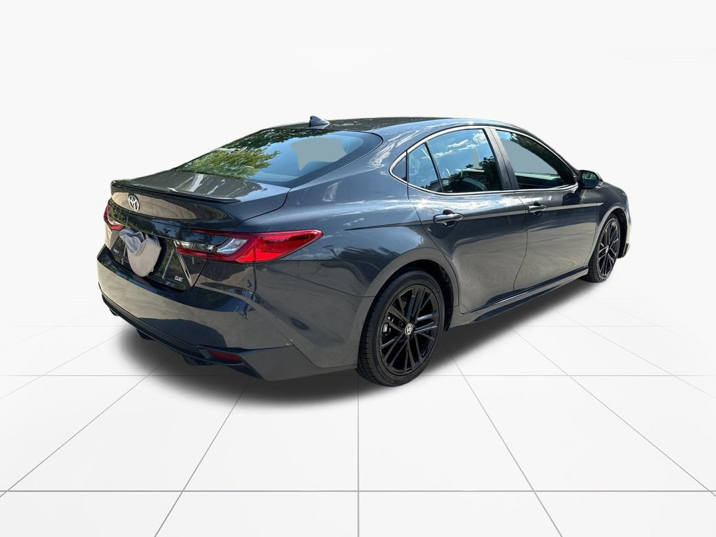 Used 2025 Toyota Camry SE FWD image 8