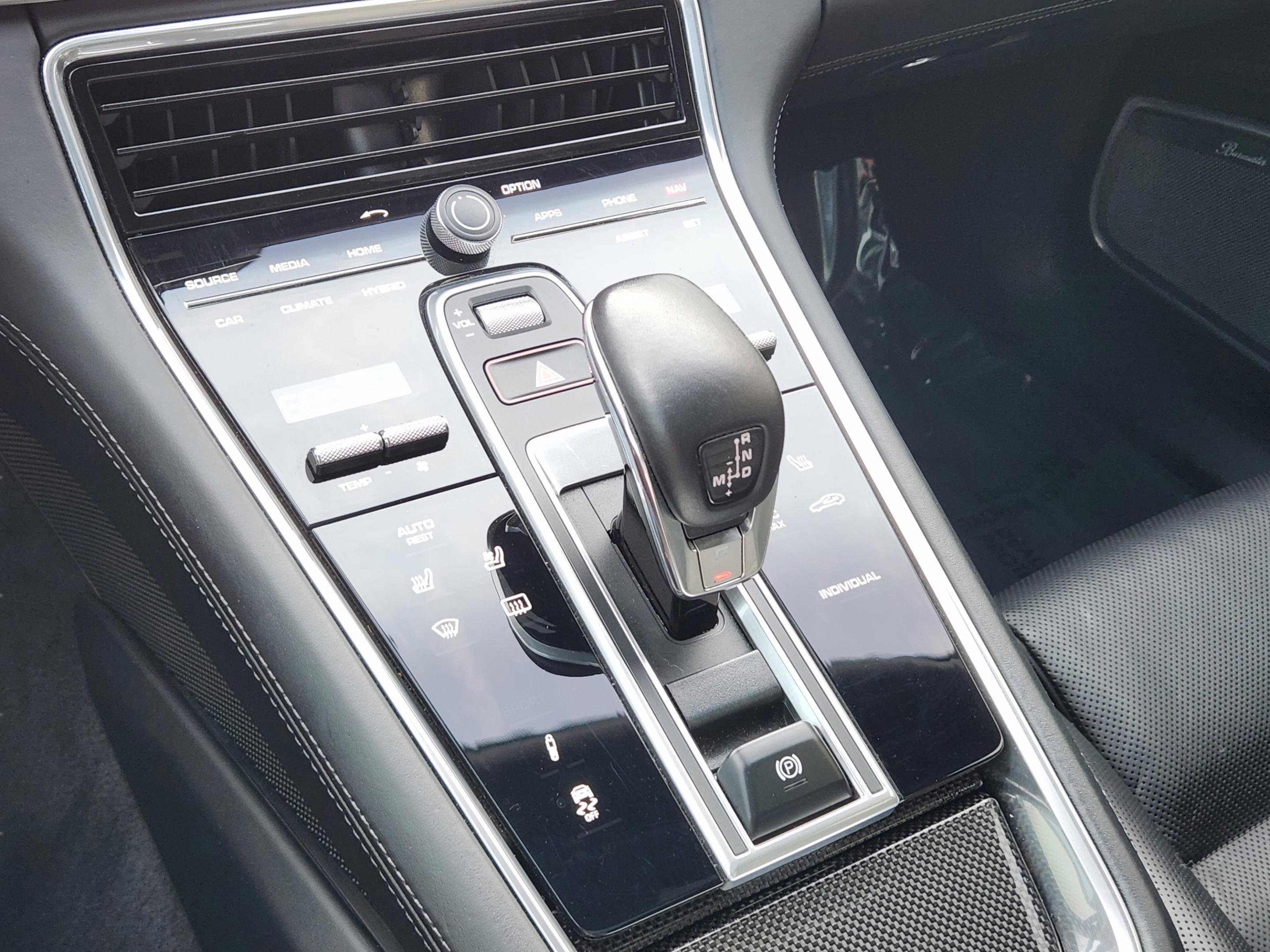 Used 2018 Porsche Panamera Turbo S image 19