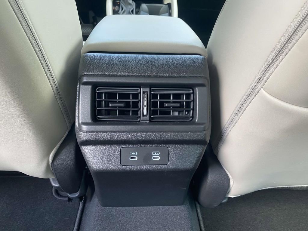 Used 2025 Honda Accord EX-L image 15