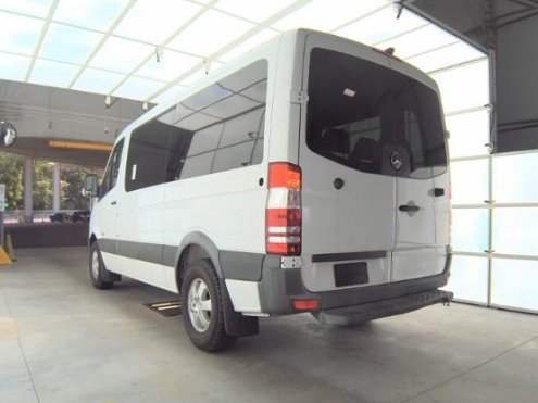 Used 2016 Mercedes-Benz Sprinter 2500 image 6
