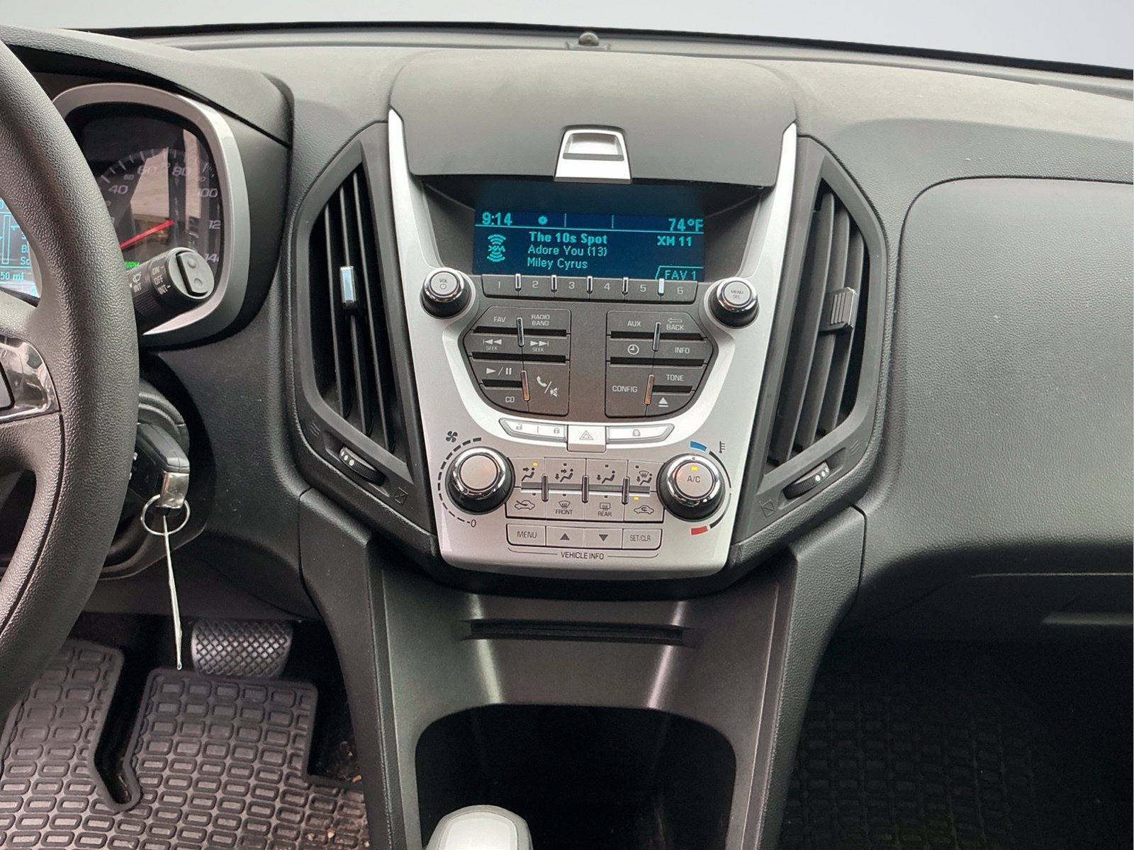 Used 2015 Chevrolet Equinox LS FWD image 17
