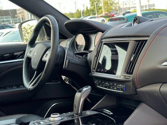 Used 2024 Maserati Levante GT Ultima AWD/4WD image 23