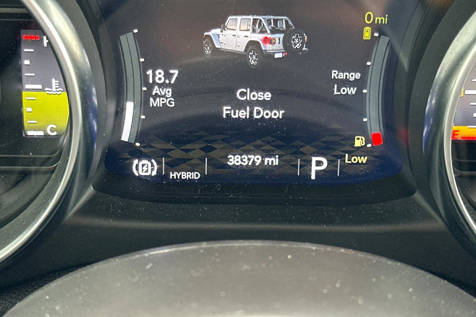 Used 2021 Jeep Wrangler Unlimited Rubicon 4xe w/ Steel Bumper Group image 25