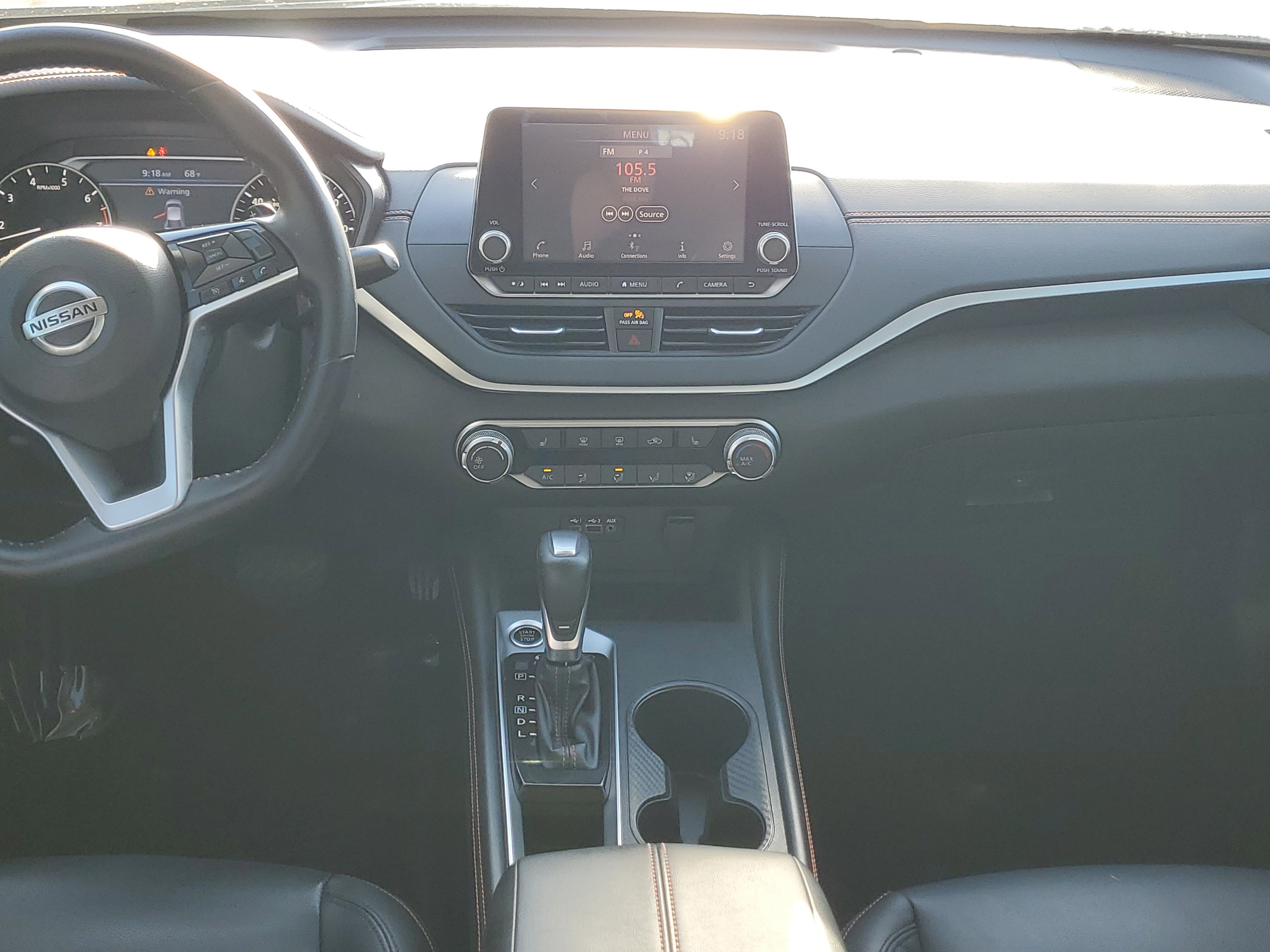 Used 2020 Nissan Altima 2.5 SR w/ Premium Package image 14