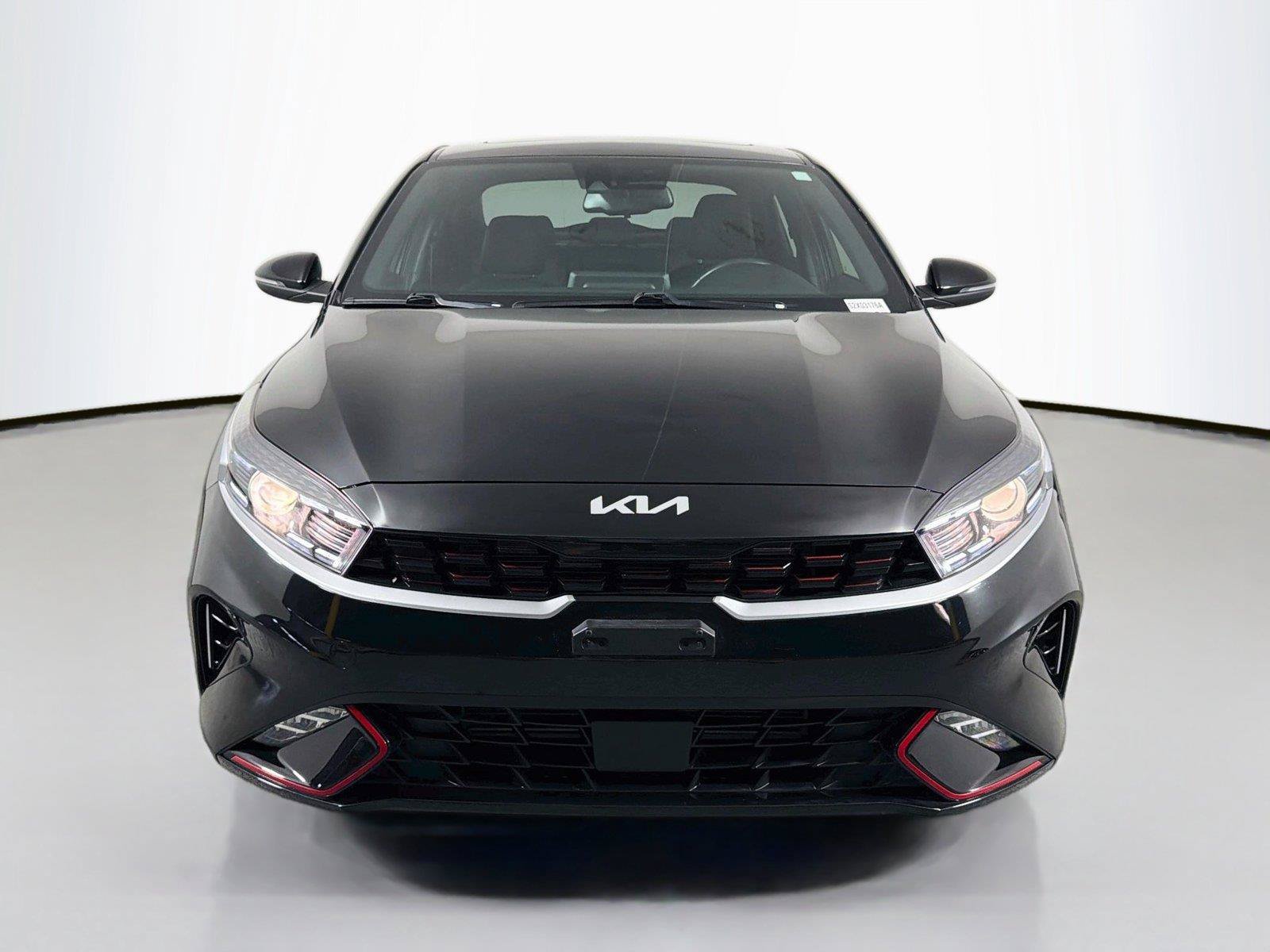 Used 2022 Kia Forte GT-Line w/ GT-Line Premium Package FWD image 2