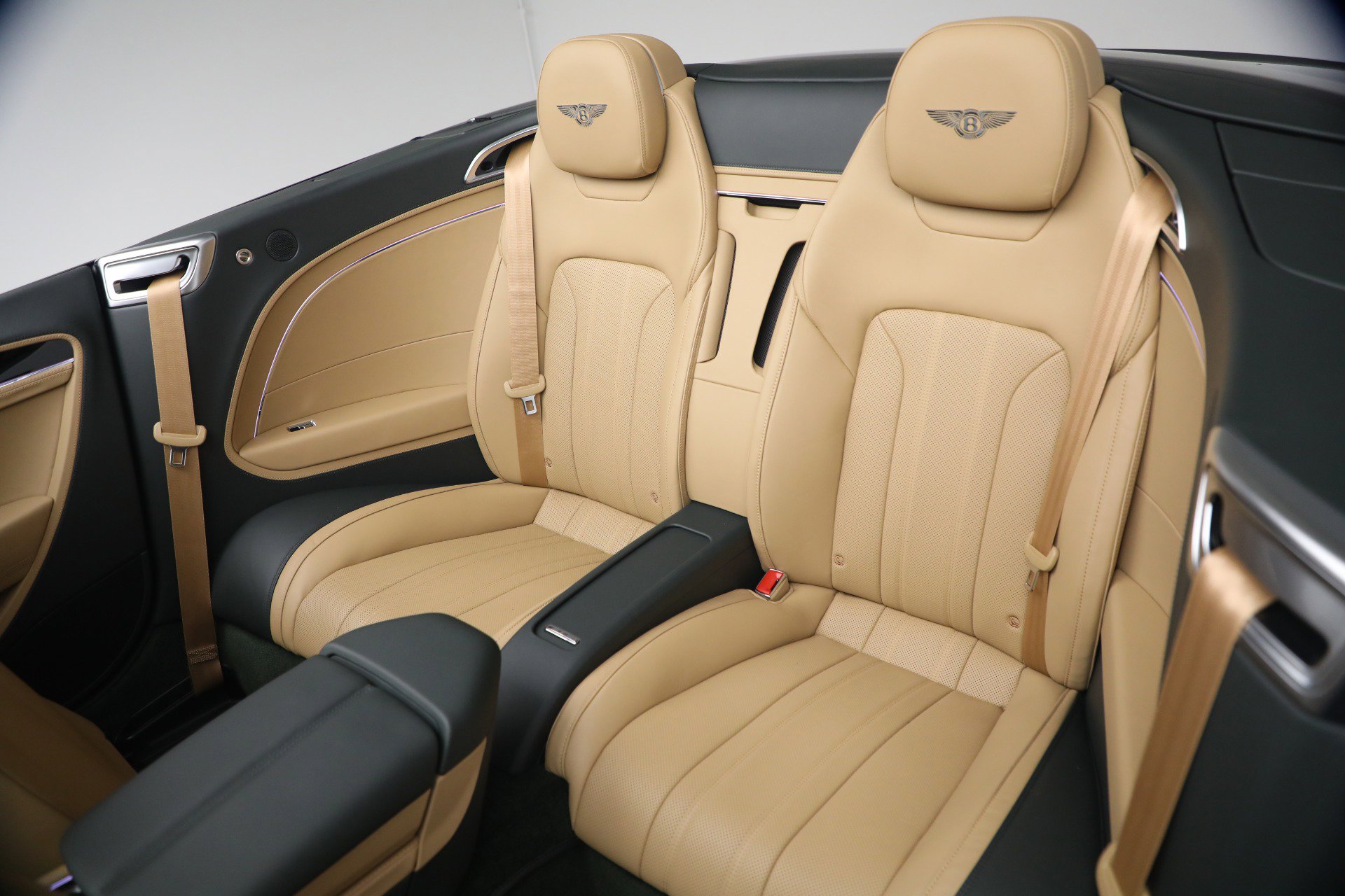 New 2026 Bentley Continental GTC AWD/4WD image 26