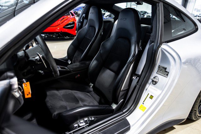 Used 2016 Porsche 911 Carrera GTS RWD image 30