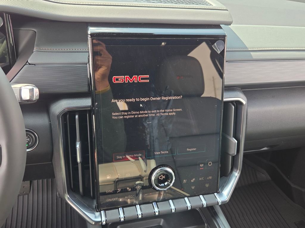 New 2026 GMC Acadia AT4 w/ Super Cruise Package image 20