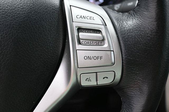 Used 2016 Nissan Altima 2.5 SV w/ Convenience Package FWD image 18