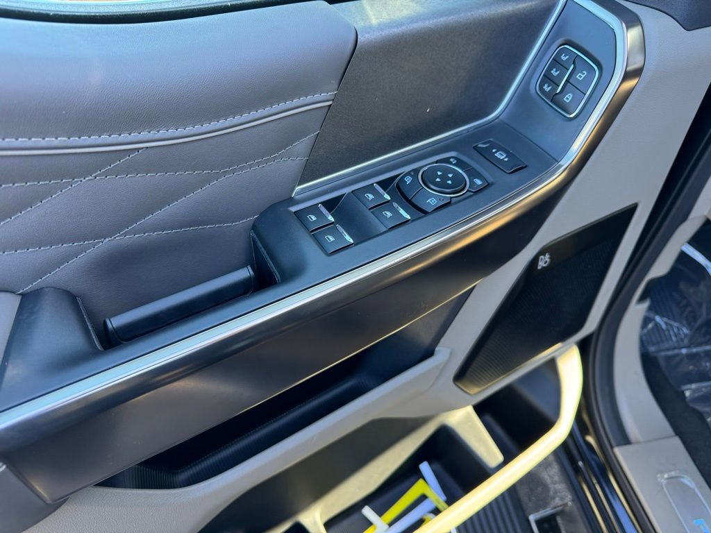 New 2026 Ford F350 Platinum image 11