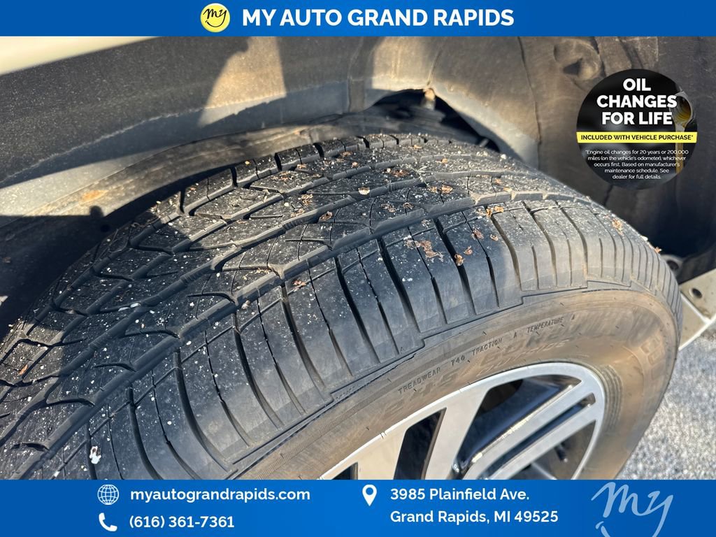 Used 2023 Toyota 4Runner Limited AWD/4WD image 34