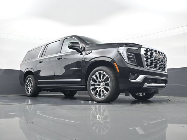 New 2026 GMC Yukon XL Denali w/ Denali Reserve Package AWD/4WD image 24
