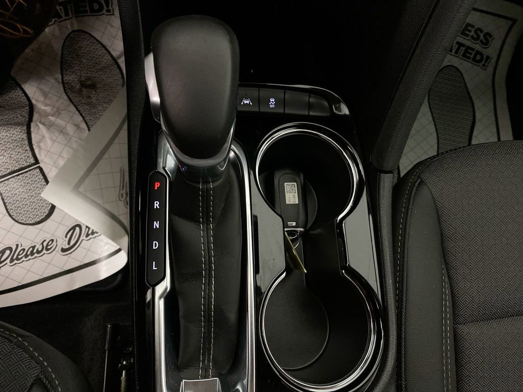 Certified 2023 Buick Encore GX Select image 19