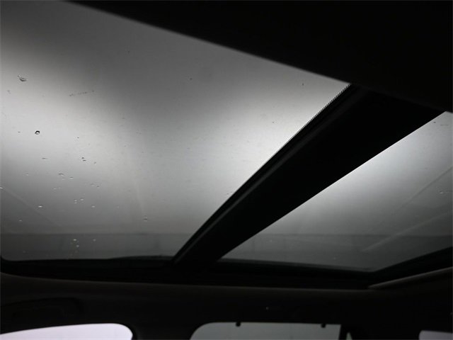 Used 2023 Honda Pilot Elite image 19