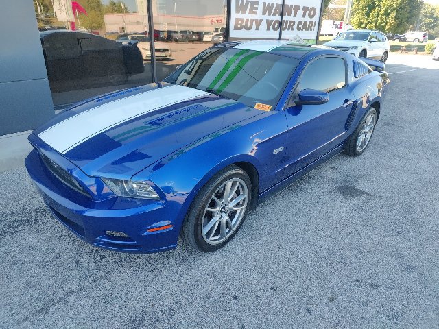 Used 2013 Ford Mustang GT Premium w/ Electronics Pkg RWD image 6