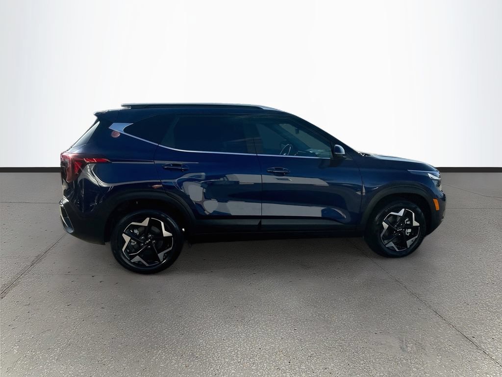 Certified 2024 Kia Seltos EX AWD/4WD image 8